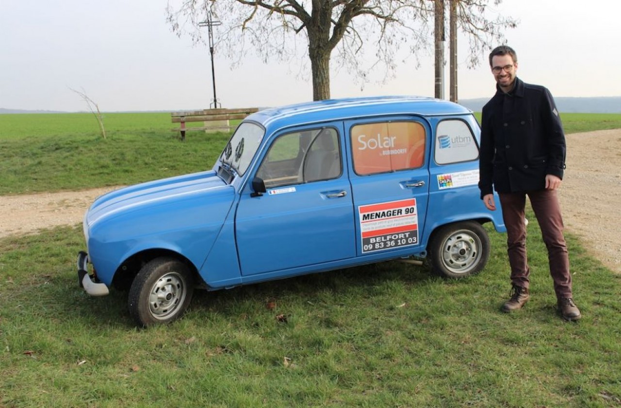 Adrien Mugnier participe au 4L Trophy, le plus grand raid étudiants d'Europe : près de 3.000 participants. © Adrien Mugnier.