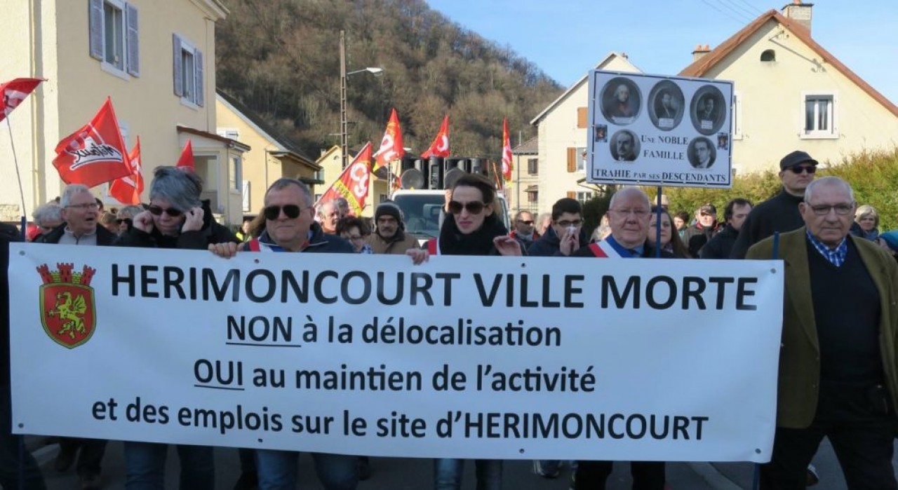 Samedi 23 février, la commune d’Hérimoncourt, dans le Pays de Montbéliard, était déclarée « ville morte », en réaction au projet de PSA de fermer son usine de pièces de rechange dans cette commune du Pays de Montbéliard. © Page Facebook Christine Besançon