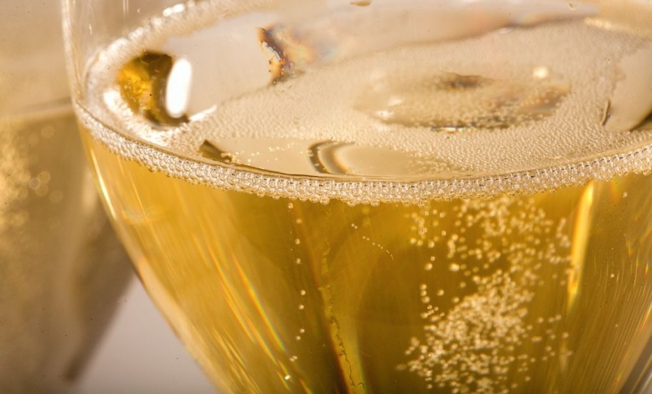 Le crémant de Bourgogne est une AOC depuis 1975 et appartient à une famille de huit produits relevant du même cahier des charges. © UPECB.