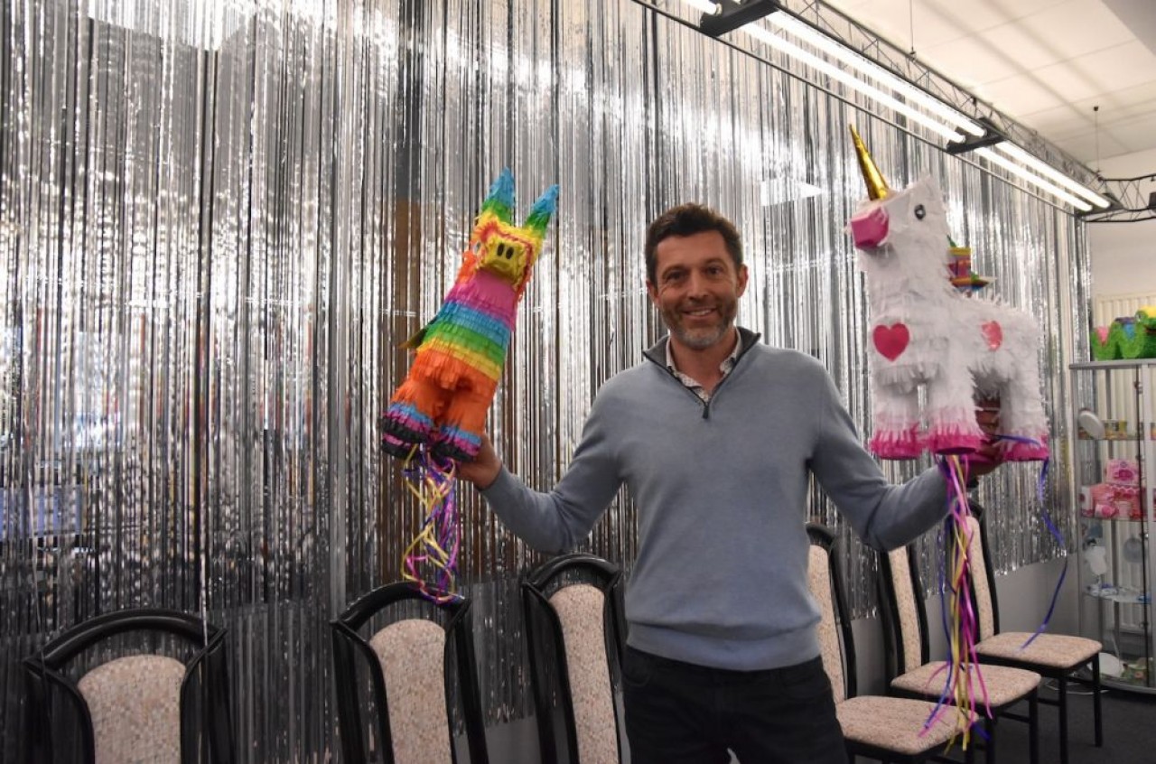 Christophe Gless, ancien directeur commercial de Cotillons d'Alsace, a repris l'entreprise en octobre 2018. © Julie Giorgi.
