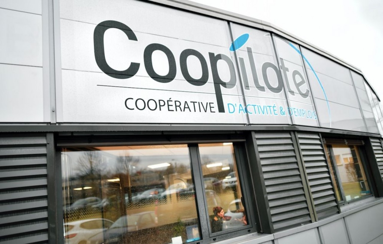 Coopilote est une coopérative d’activité et d’emplois. Elle accueille les créateurs d'entreprise sous le statut d'entrepreneur salarié le temps qu'ils prennent leur envol. © Laurent Cheviet