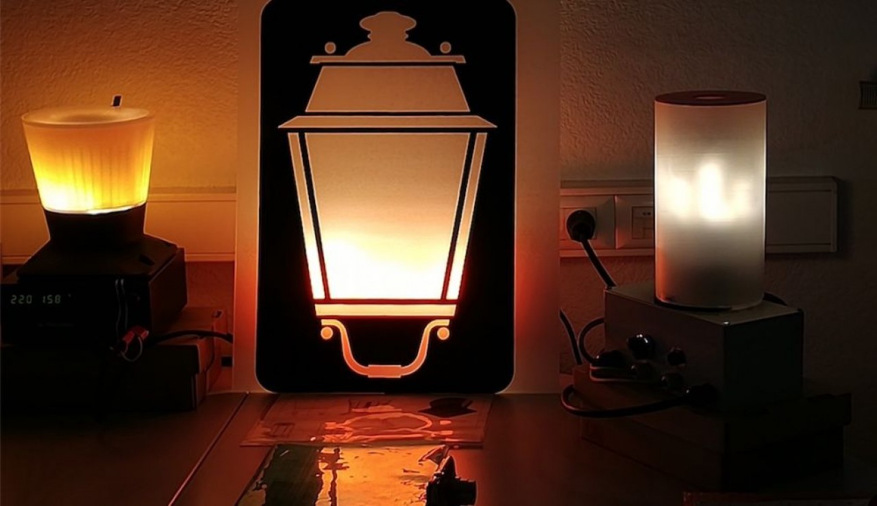 Chrysalis a breveté un éclairage reproduisant de manière spectaculaire un effet « flamme » grâce à 192 leds positionnées sur un octogone de cartes électroniques. © Philippe Bohlinger