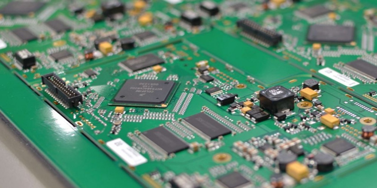 Le fabricant de cartes électroniques Estelec Industrie et celui de câbles et faisceaux ThurConnect se rapprochent au sein de la joint-venture Esteconnect détenue à 70% par Estelec Industrie.