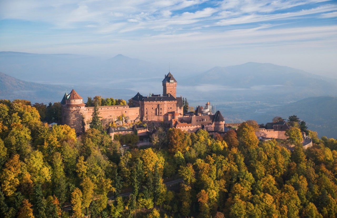 Le Château du Haut-Koenigsbourg, en Alsace : plus de 500.000 visiteurs par an. © Tristan Vuano