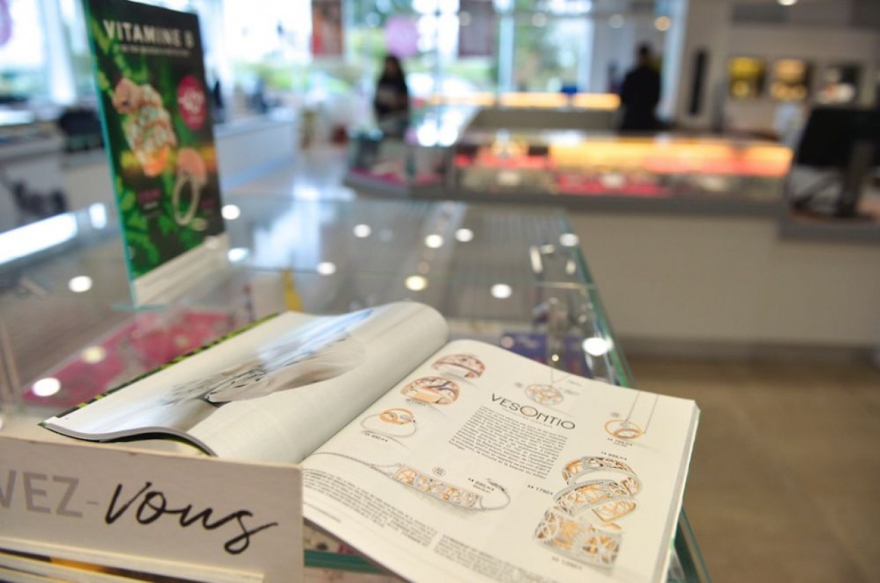 Le distributeur de bijoux Maty à Besançon avait complété ses ventes historiques par catalogue par une boutique en ligne. Il ferme 8 de ses 37 magasins. © Laurent Cheviet