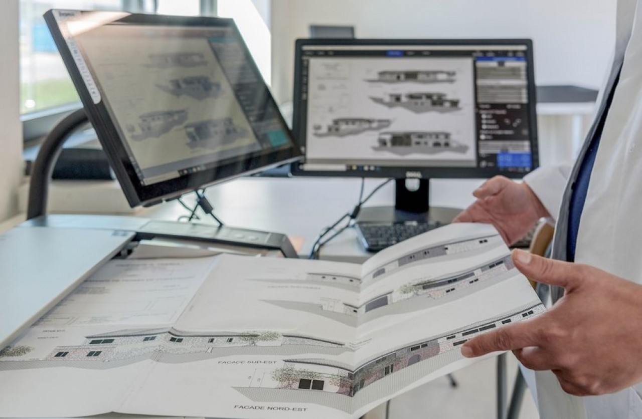 L'activité d'origine de Numerize est la numérisation et l'archivage de documents administratifs, comme ici un permis de constuire. © Numerize