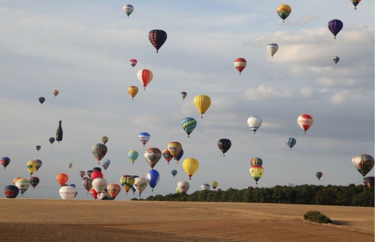 L’aérodrome de Chambley accueille tous les deux ans, le Mondial Air Ballon, le plus grand rassemblement de montgolfières au monde. Cette année du 23 juillet au 1er août. © Pascal Bodez Region Grand Est