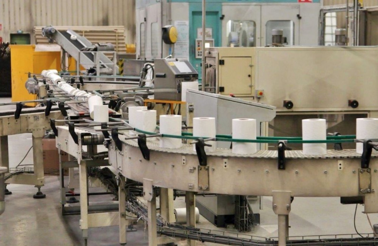 L’investissement de 80 milions va porter la capacité de fabrication de papiers d’hygiène du site vosgiende Lucart à 100.000 tonnes par an. © Lucart group