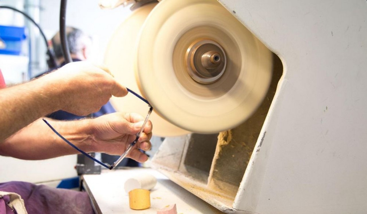 Avec 150 salariés et 500.000 montures fabriquées cette année, Thierry SA est le premier acteur français de sa spécialité, en effectifs et en volume de production.