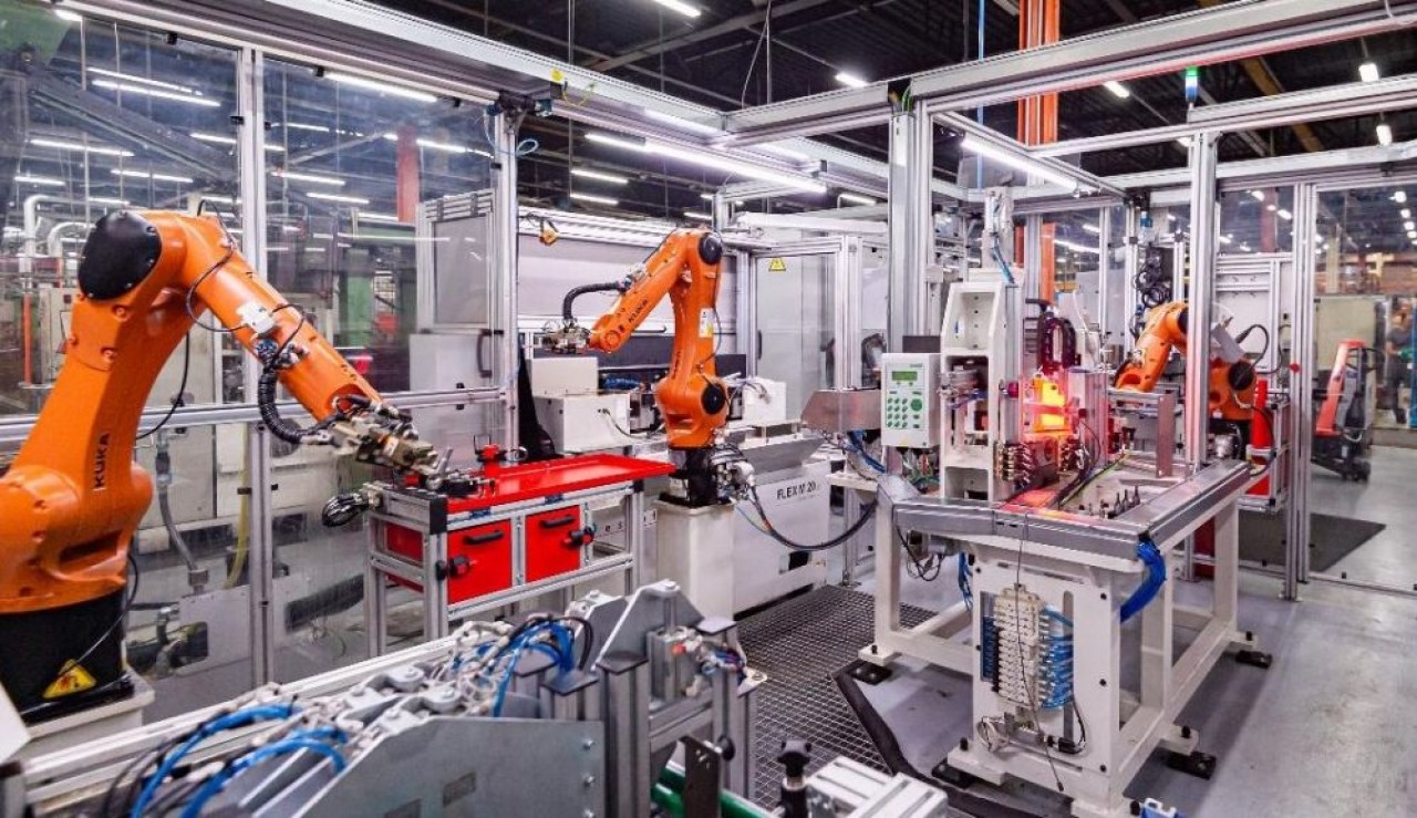 VT2i a investi 2,2 millions d’€ en 2021 dans la robotisation et l’automatisation de ses procédés. © VT2i