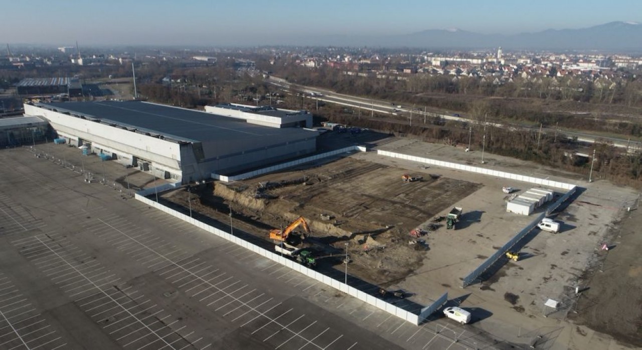 Le parc d'expositions de Mulhouse s'agrandit de 3.000 m2. Vue du chantier par drone. © Agence Origin Strasbourg.