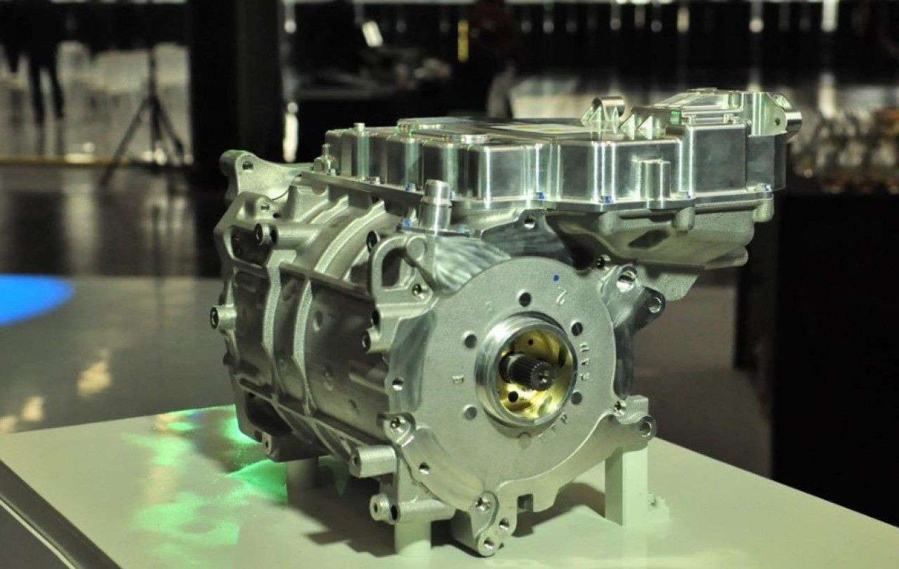 Le système de propulsion fabriqué par Emotors à Trémery rejoint désormais les lignes d’assemblage de moteurs électriques de Stellantis aménagés sur le site lorrain. © Philippe Bohlinger