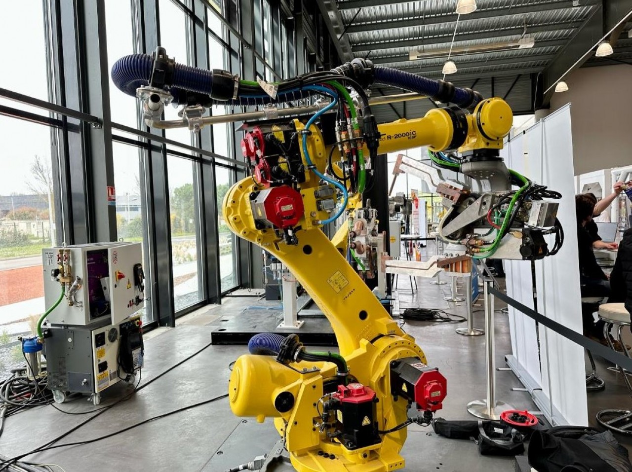 La robotique fait partie des secteurs que Delfingen vise pour les applications non-automobiles de ses produits de protection. © Esirem