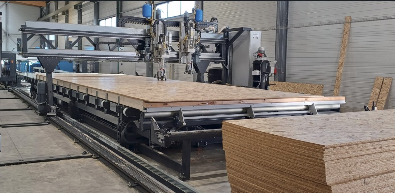 Le préfabricant Biobati vise l'an prochain la production de 20.000 m2 de panneaux à Goxwiller (Bas-Rhin).