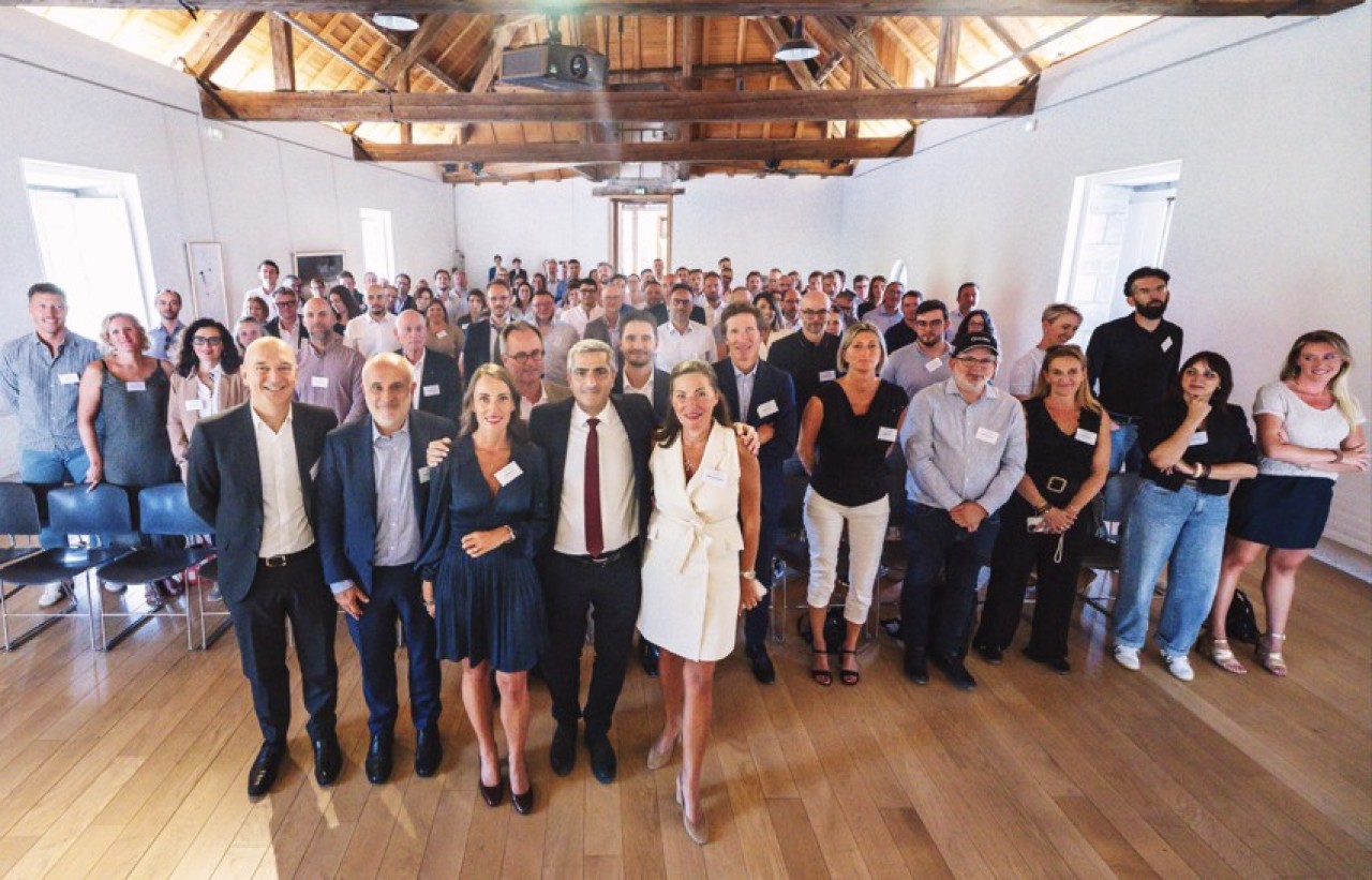 Fort de plus de 80 adhérents, le réseau Bizness Excellence s'est lancé dans sa nouvelle formule le 3 septembre à la Saline Royale d'Arc-et-Senans (Doubs). © Bizness Excellence