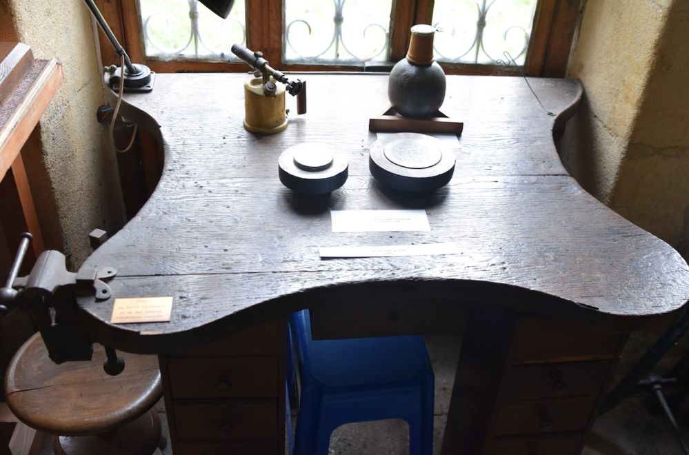 tabletravail