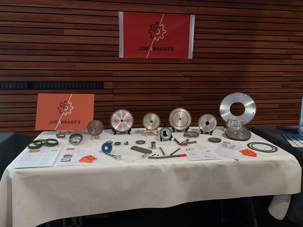 Jurabrasifs produits