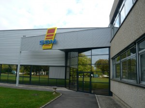 Fabricant de chauffage céramique à gaz par rayonnement, l'entreprise Côte-d'orienne veut partager ses compétences.